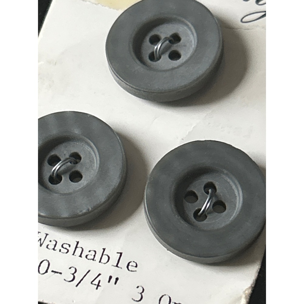Vintage Lansing Grey Buttons 3/4 Inch 4-Hole Set of 3 New Old Stock 1083 - Picture 2 of 3